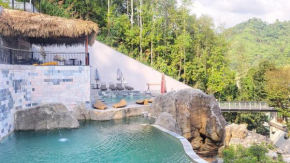 Lotus Premium Lodge